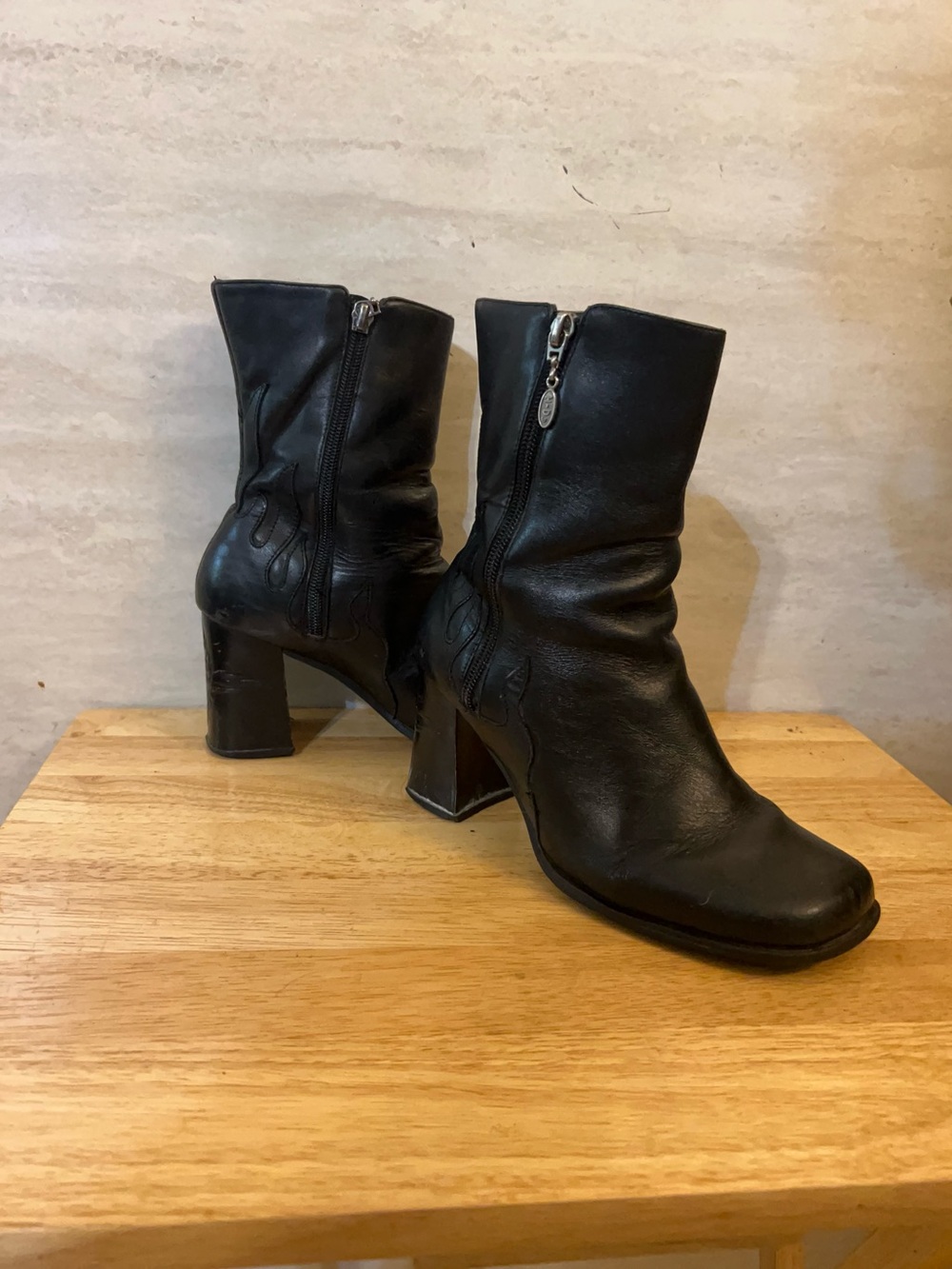 Vintage Harley-Davidson Women’s Black Leather Square-Toe Heeled Boots